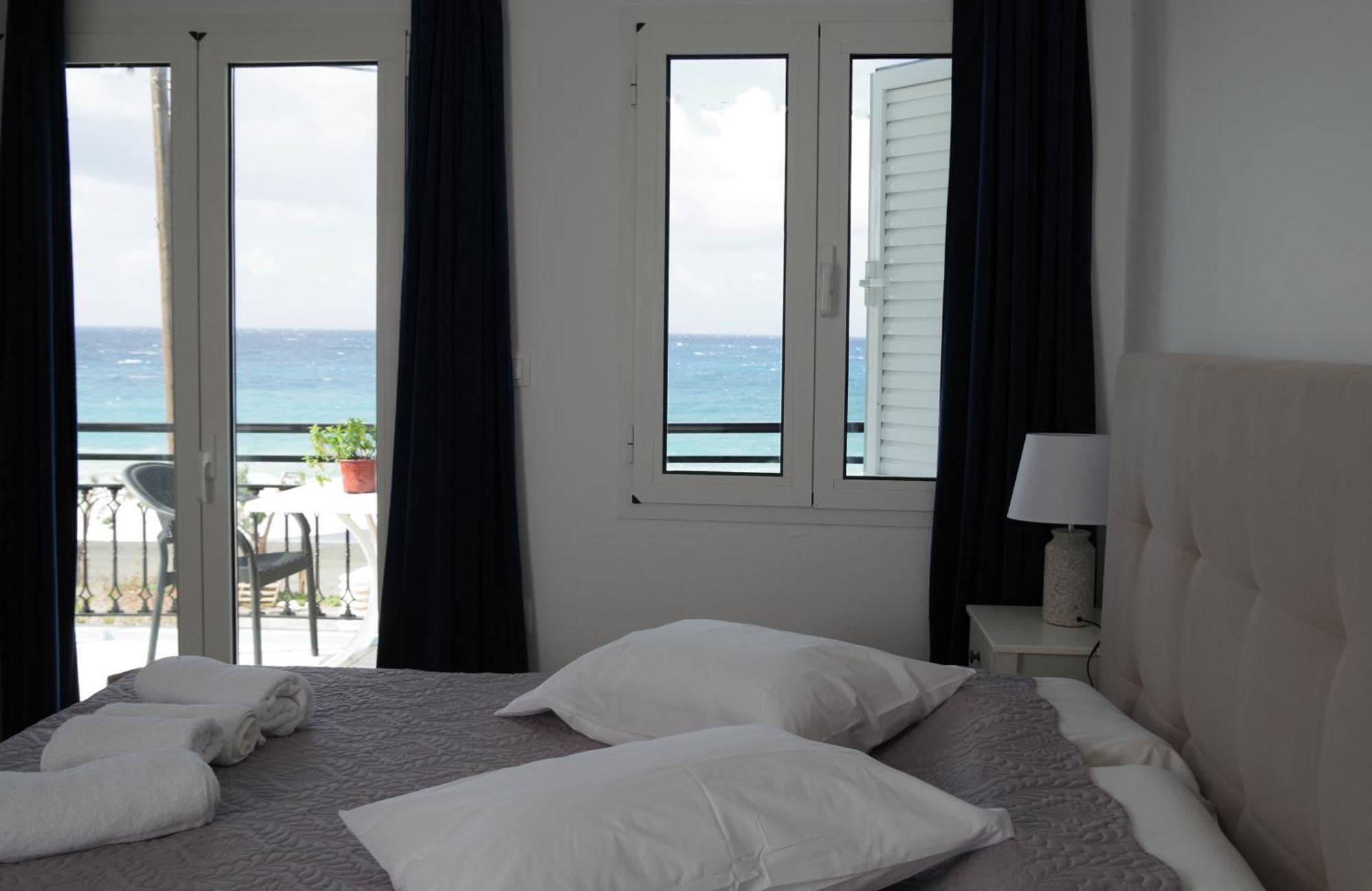 Soso'S Apartments -Vacations Next To The Beach Psari Forada Esterno foto